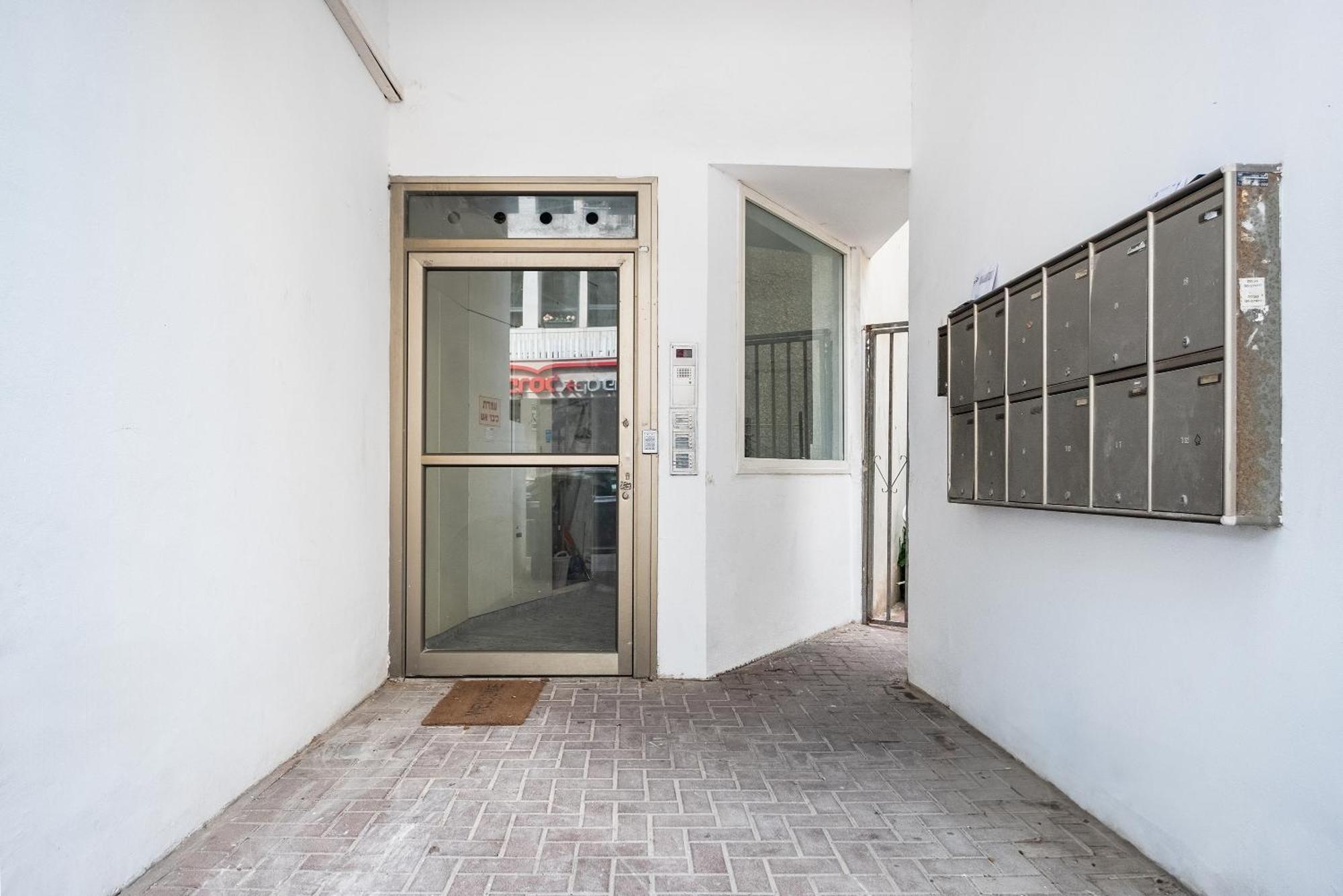 Premium 1bd Near The W/balcony * Tel Aviv